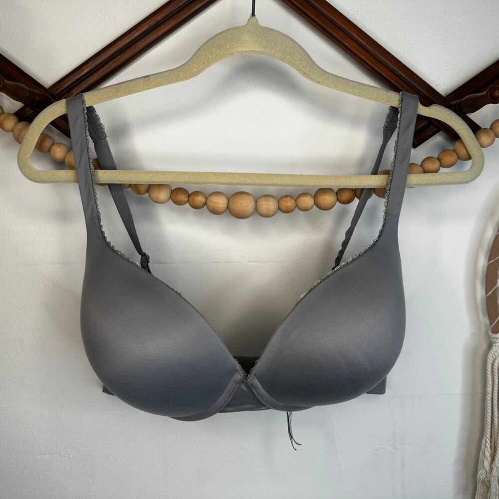 Victoria's Secret Body Perfect Shape Gray Bra 38D
